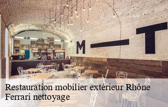Restauration mobilier extérieur 69 Rhône Ferrari nettoyage