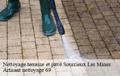 Nettoyage terrasse et pavé  sourcieux-les-mines-69210 Artisant nettoyage 69